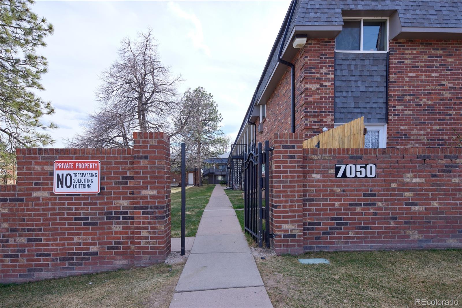 7050 W Cedar Avenue Lakewood CO 80226