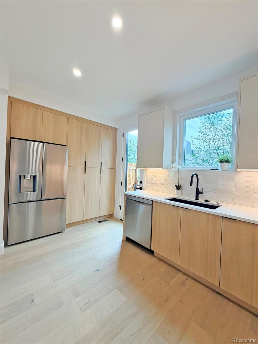 1259 N Stuart Street Denver CO 80204