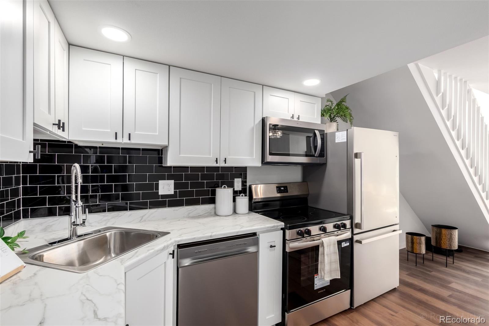 1885 S Quebec Way Denver CO 80231