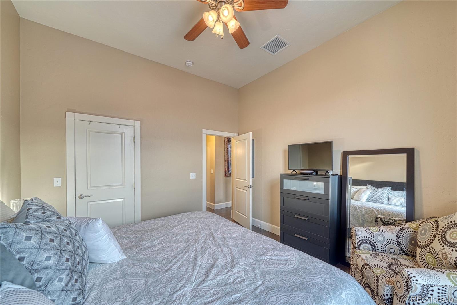 139 W 1st Street Salida CO 81201