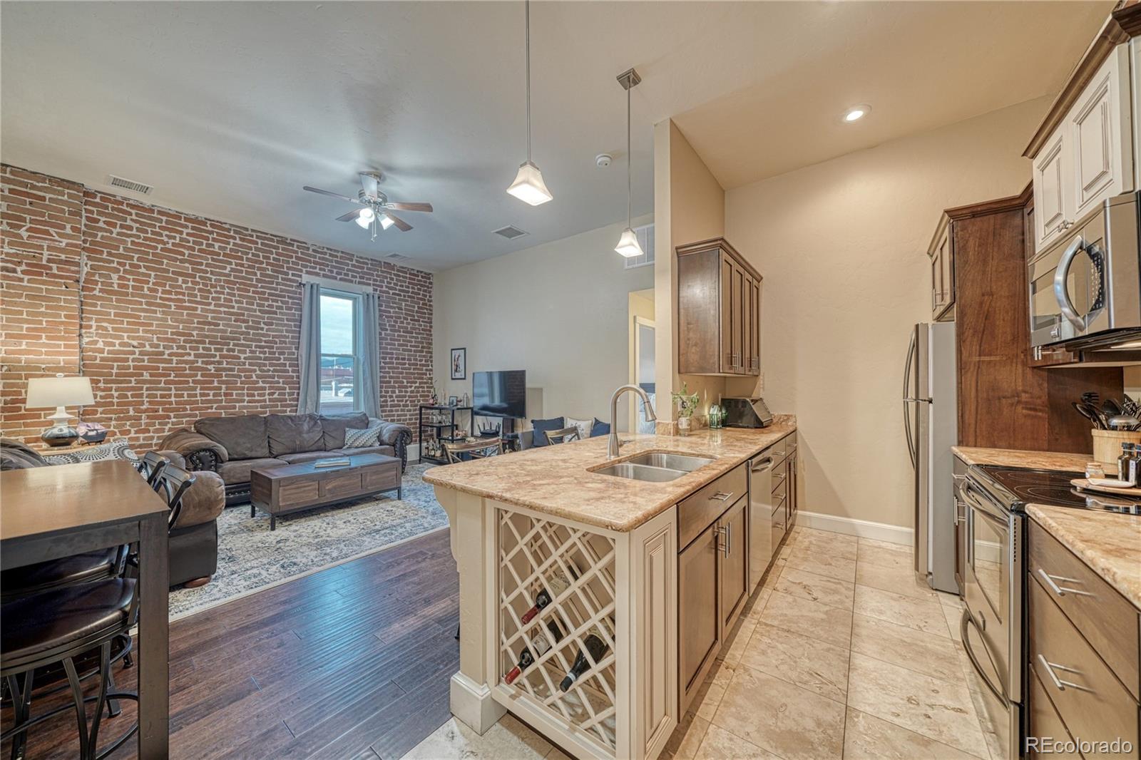 139 W 1st Street Salida CO 81201