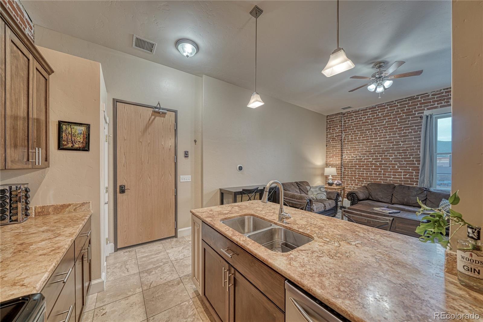 139 W 1st Street Salida CO 81201