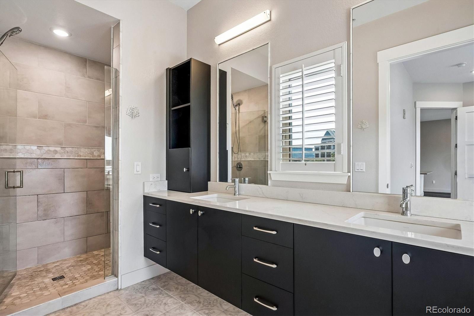 4885 S Monaco Street Denver CO 80237