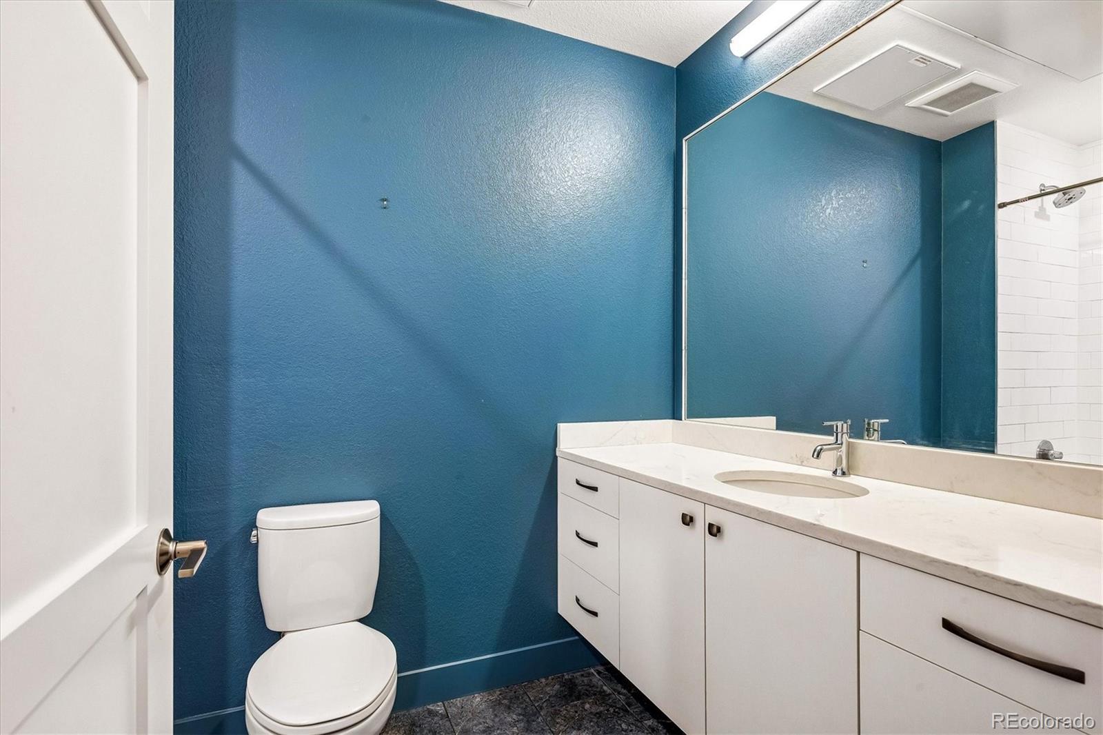 4885 S Monaco Street Denver CO 80237