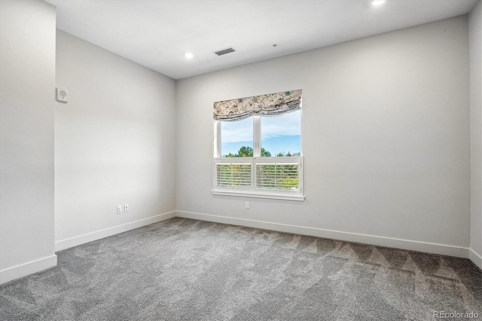 4885 S Monaco Street Denver CO 80237