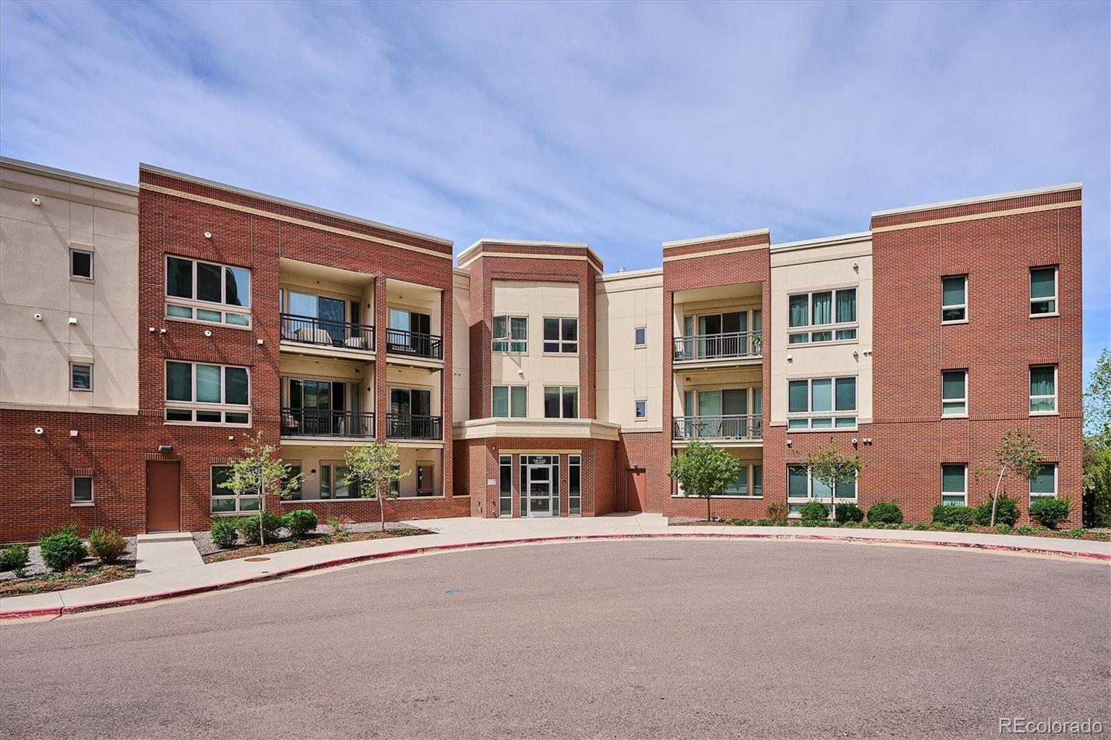 4885 S Monaco Street Denver CO 80237
