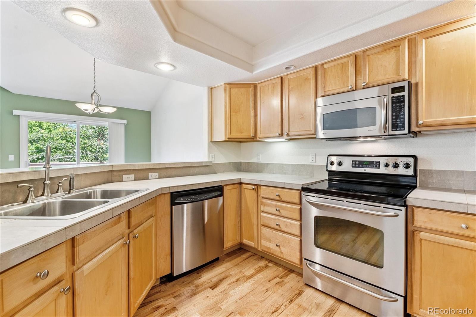 2330 S Salem Circle Aurora CO 80014