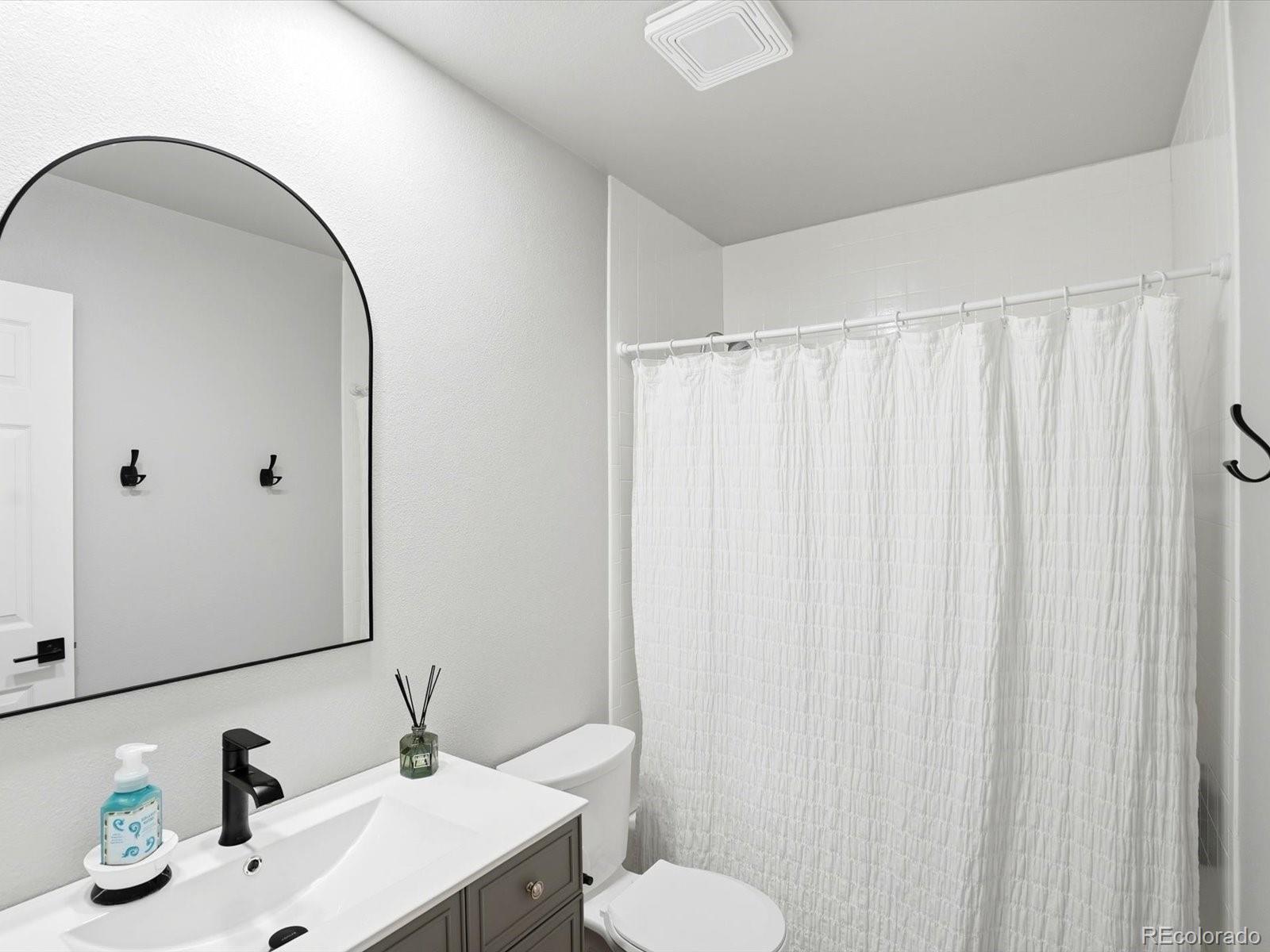 12522 E Evans Circle Aurora CO 80014