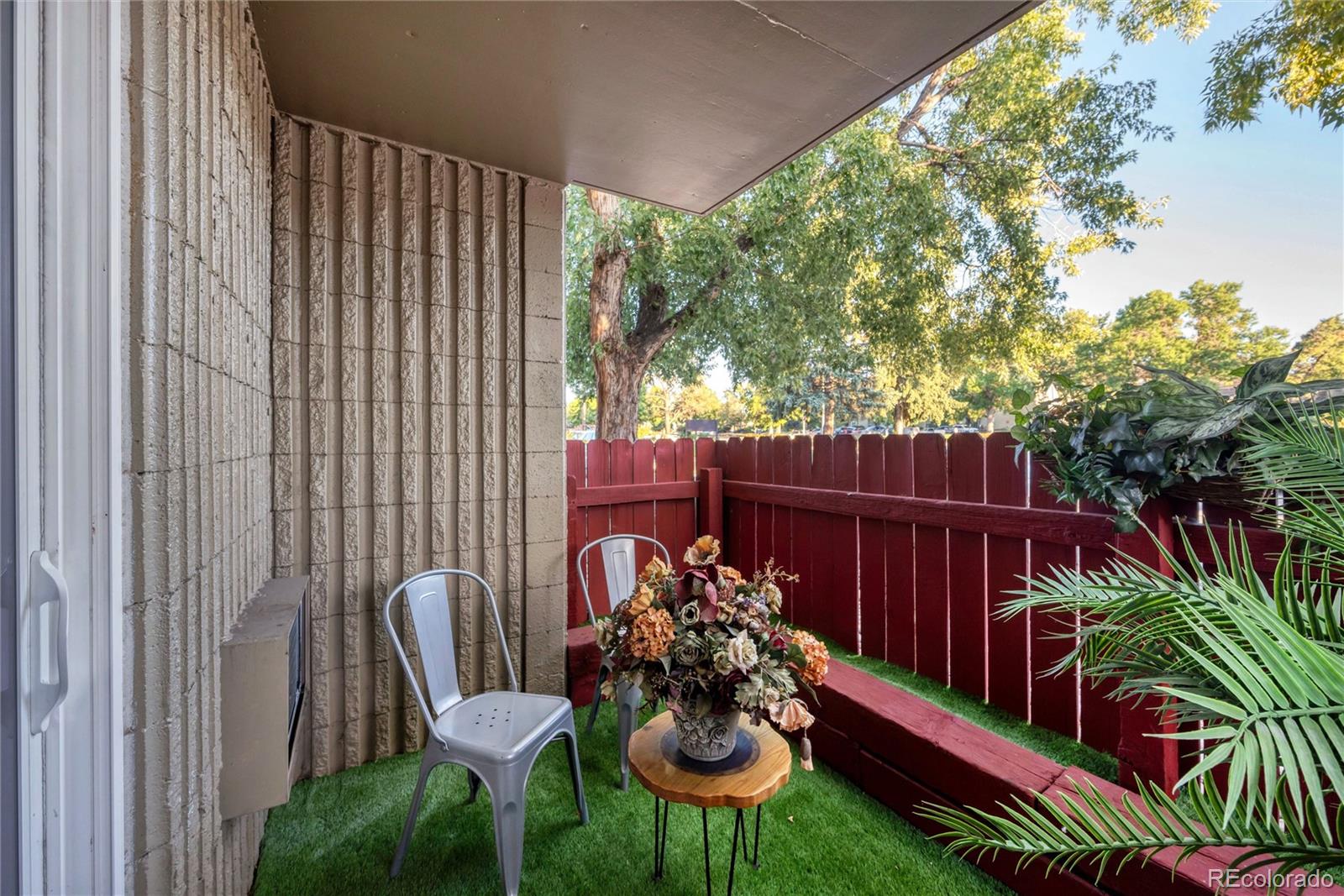 2281 S Vaughn Way Aurora CO 80014