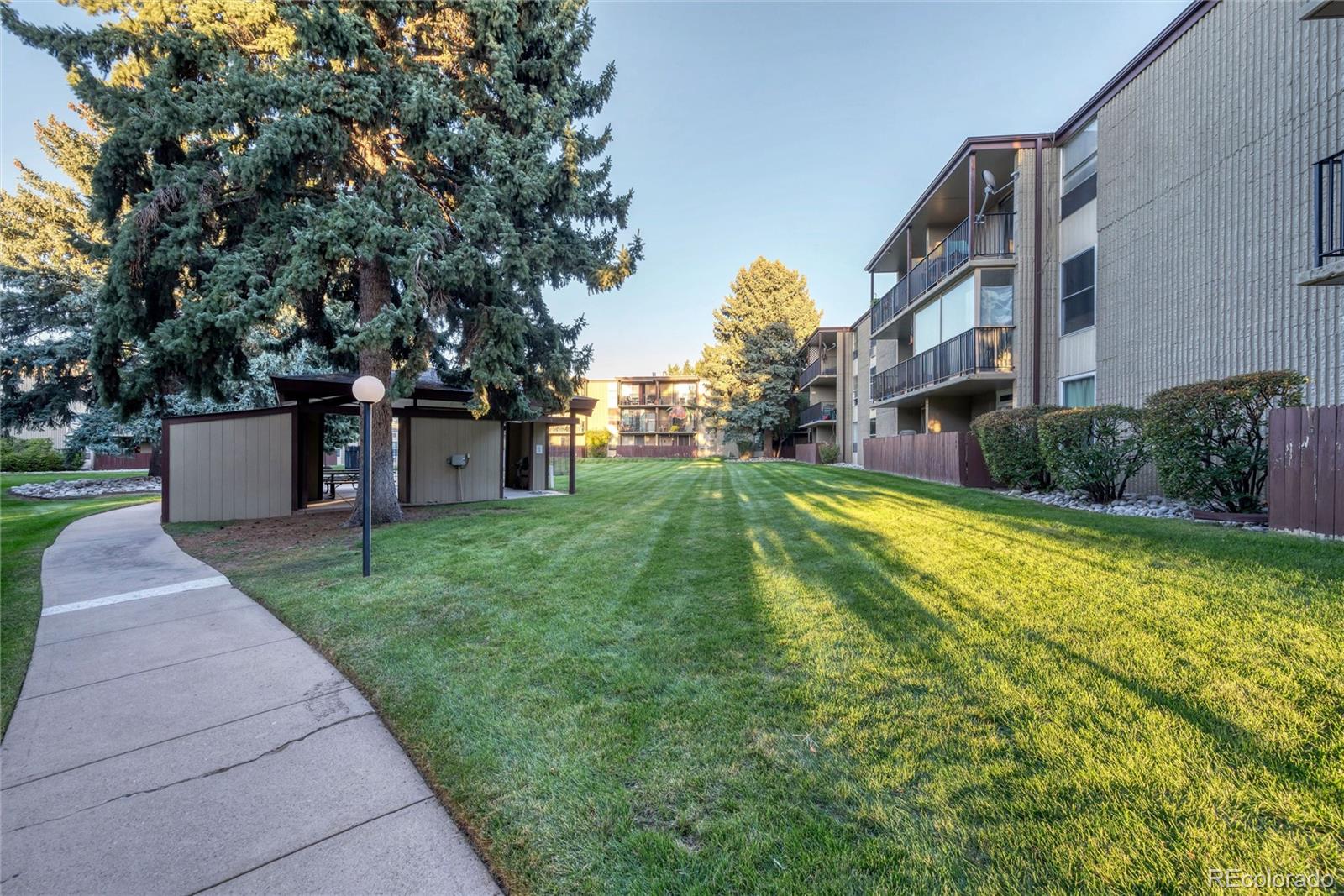 2281 S Vaughn Way Aurora CO 80014