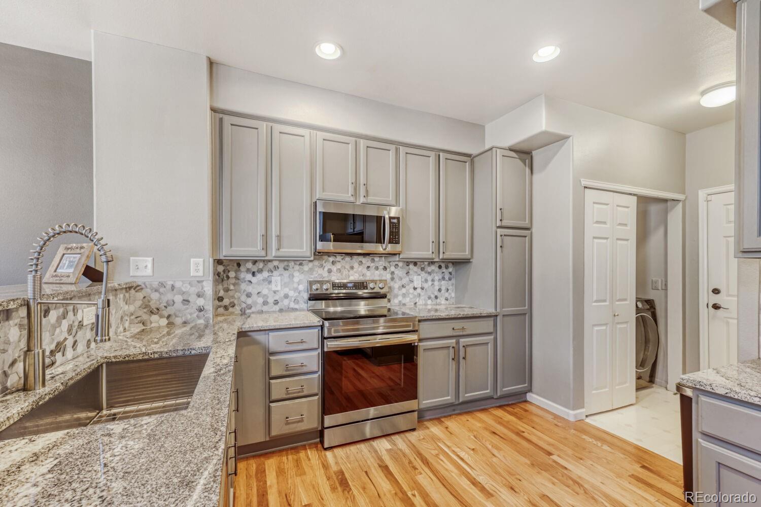 6839 S Webster Street Littleton CO 80128