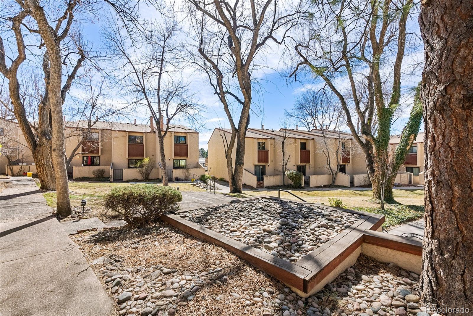 1060 S Parker Road Denver CO 80231
