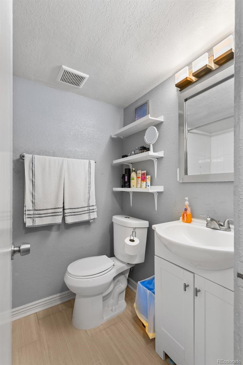 200 N Pearl Street Denver CO 80203