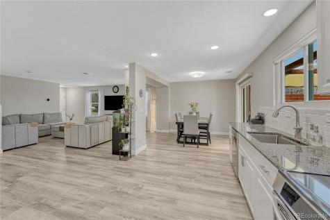 5427 S Quatar Court Aurora CO 80015