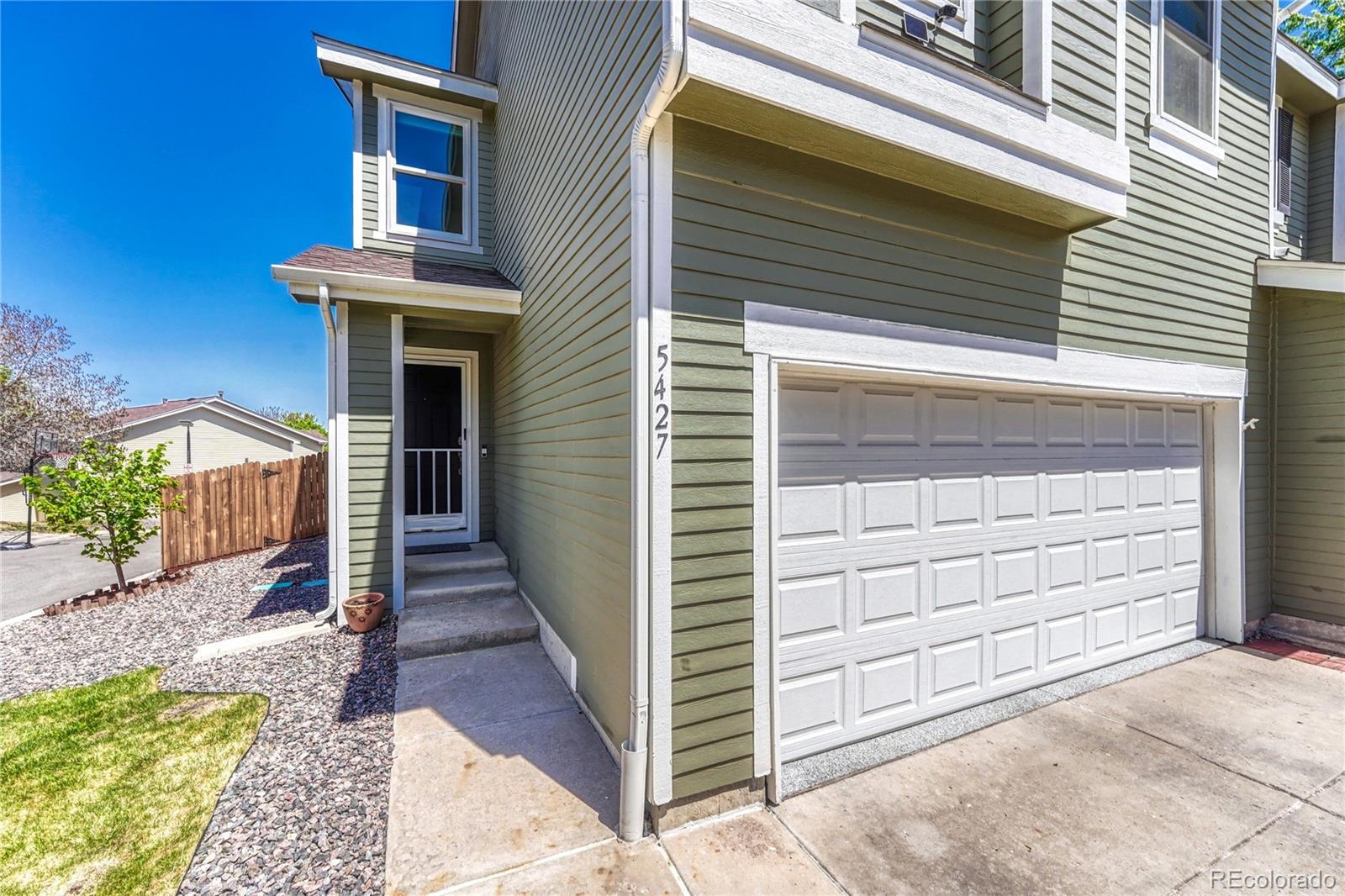5427 S Quatar Court Aurora CO 80015