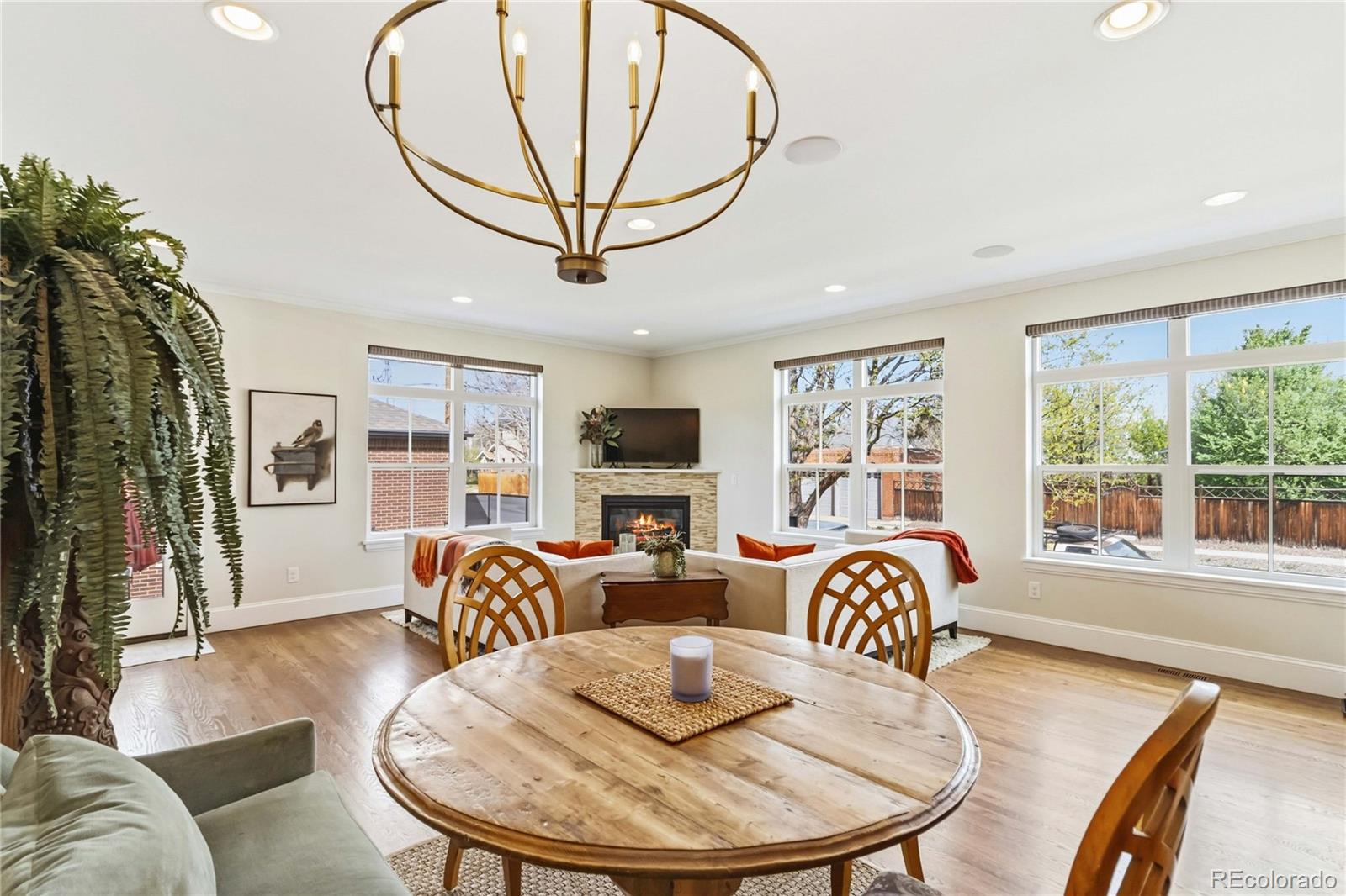 1901 S Logan Street Denver CO 80210