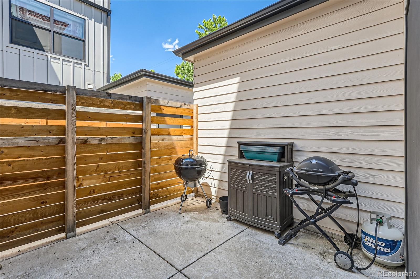 1424 Knox Court Denver CO 80204