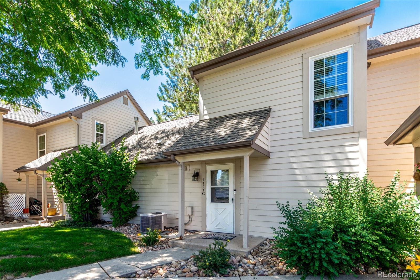 2101 S Victor Street Aurora CO 80014