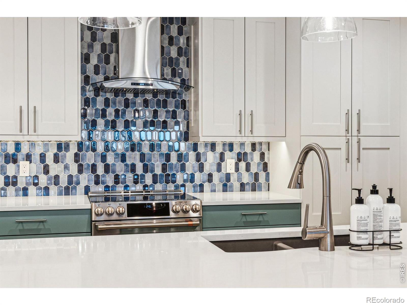 1534 Bradley Drive Boulder CO 80305