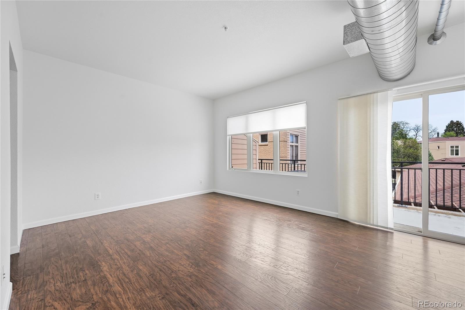 220 Roslyn Street Denver CO 80230