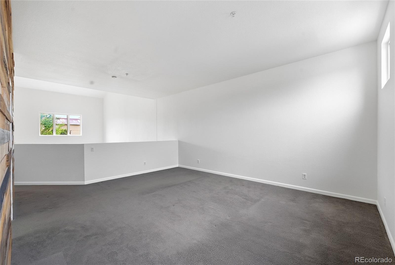 220 Roslyn Street Denver CO 80230