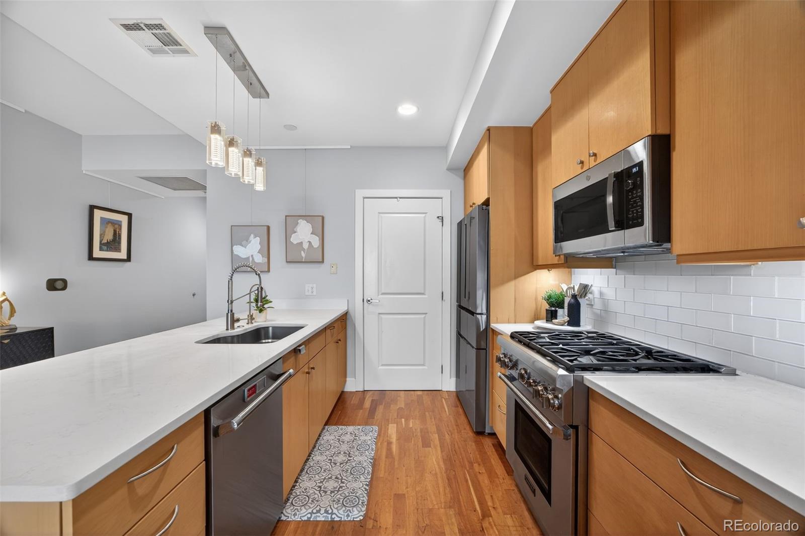 2001 Lincoln Street Denver CO 80202