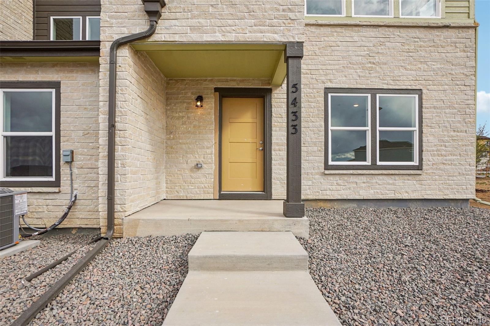 5433 N Eaton Park Way Aurora CO 80019