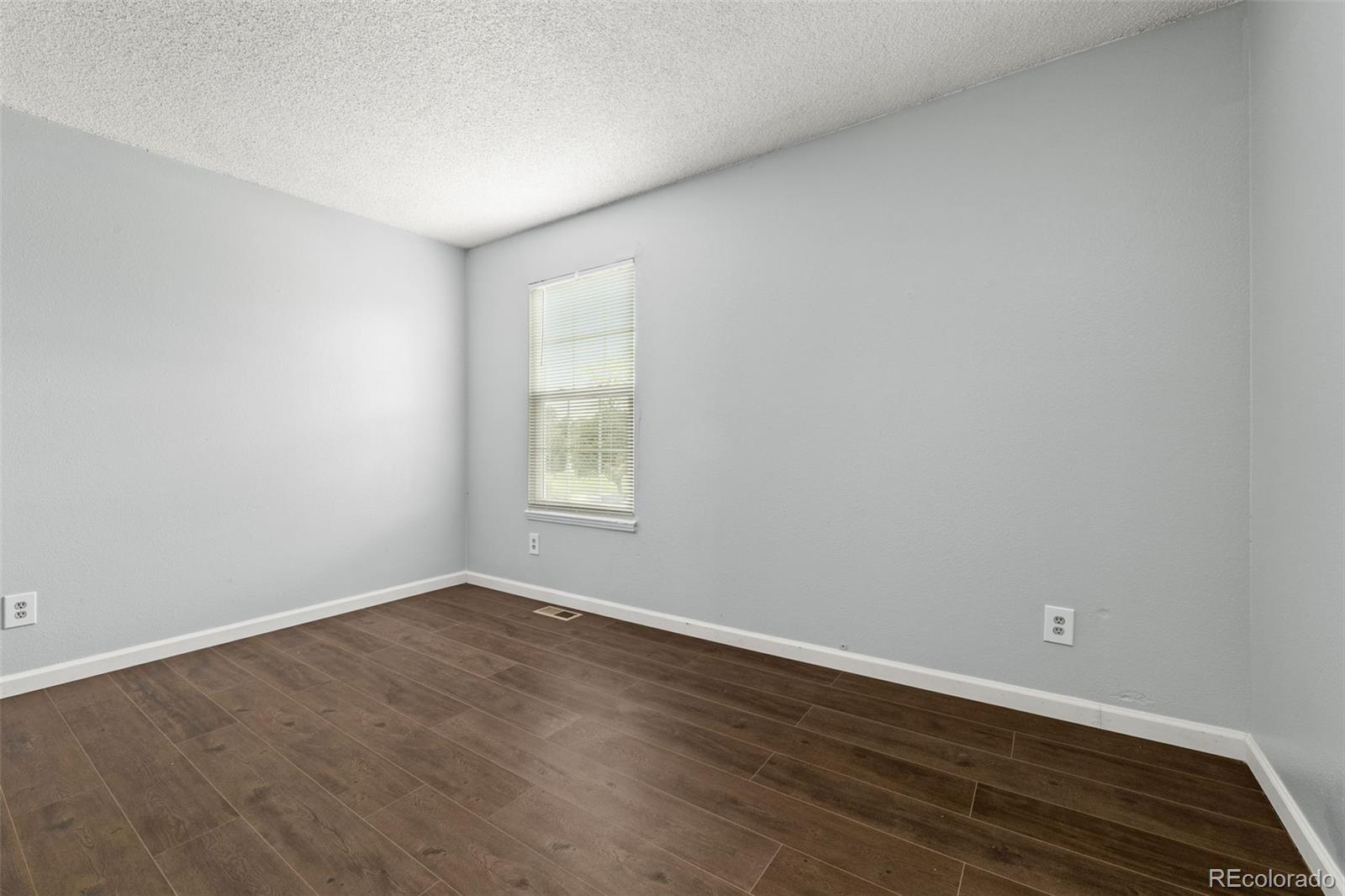 1653 S Blackhawk Way Aurora CO 80012