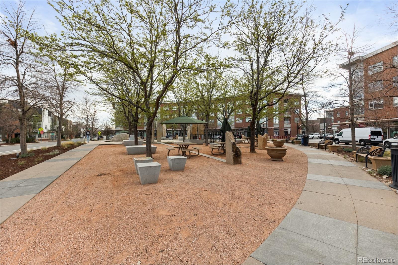 2958 Syracuse Street Denver CO 80238