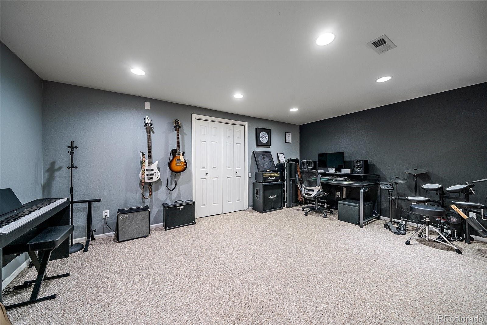 9824 Grove Street Westminster CO 80031
