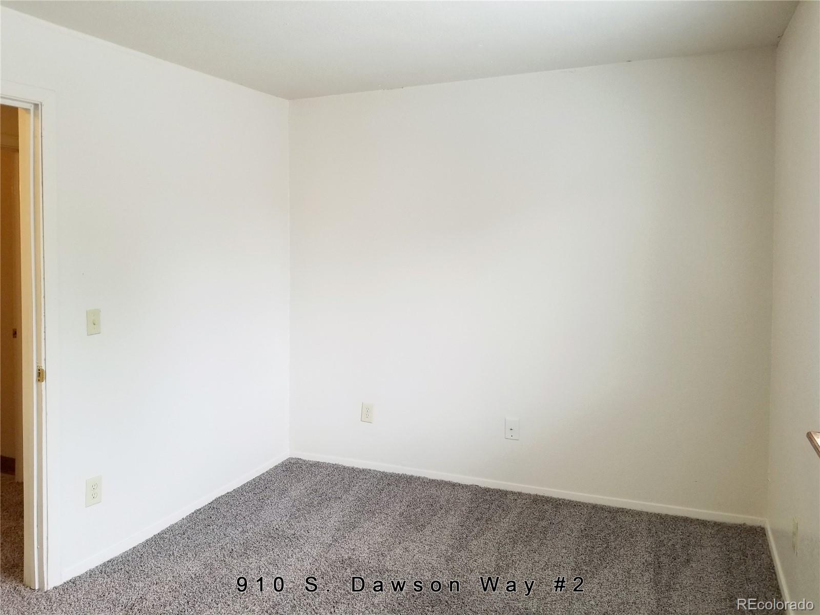 910 S Dawson Way Aurora CO 80012