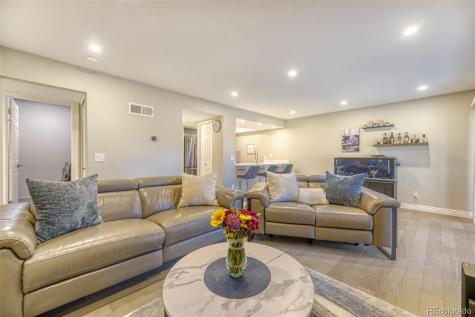 4896 S Dudley Street Littleton CO 80123