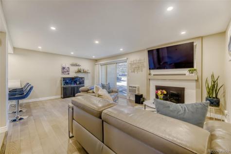 4896 S Dudley Street Littleton CO 80123