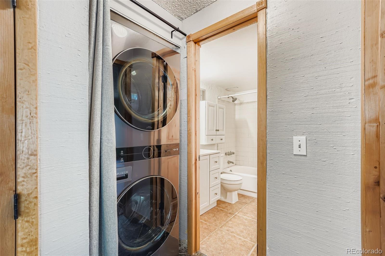 2469 S Xanadu Way Aurora CO 80014