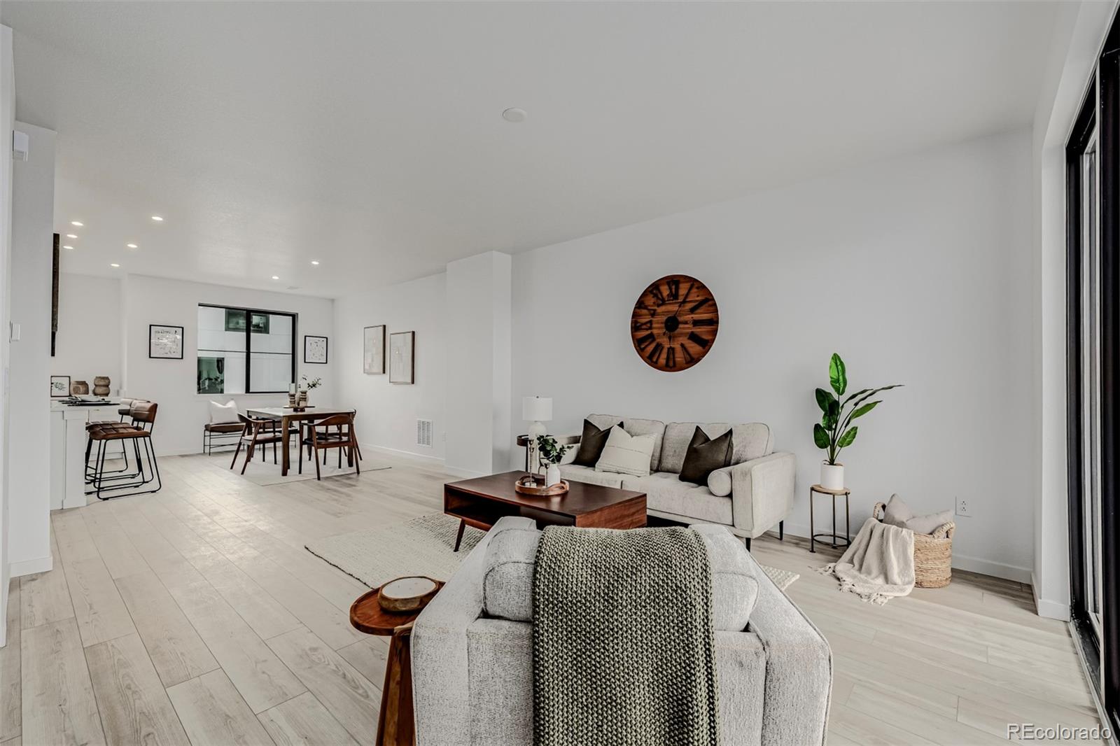 2078 S Holly Street Denver CO 80222