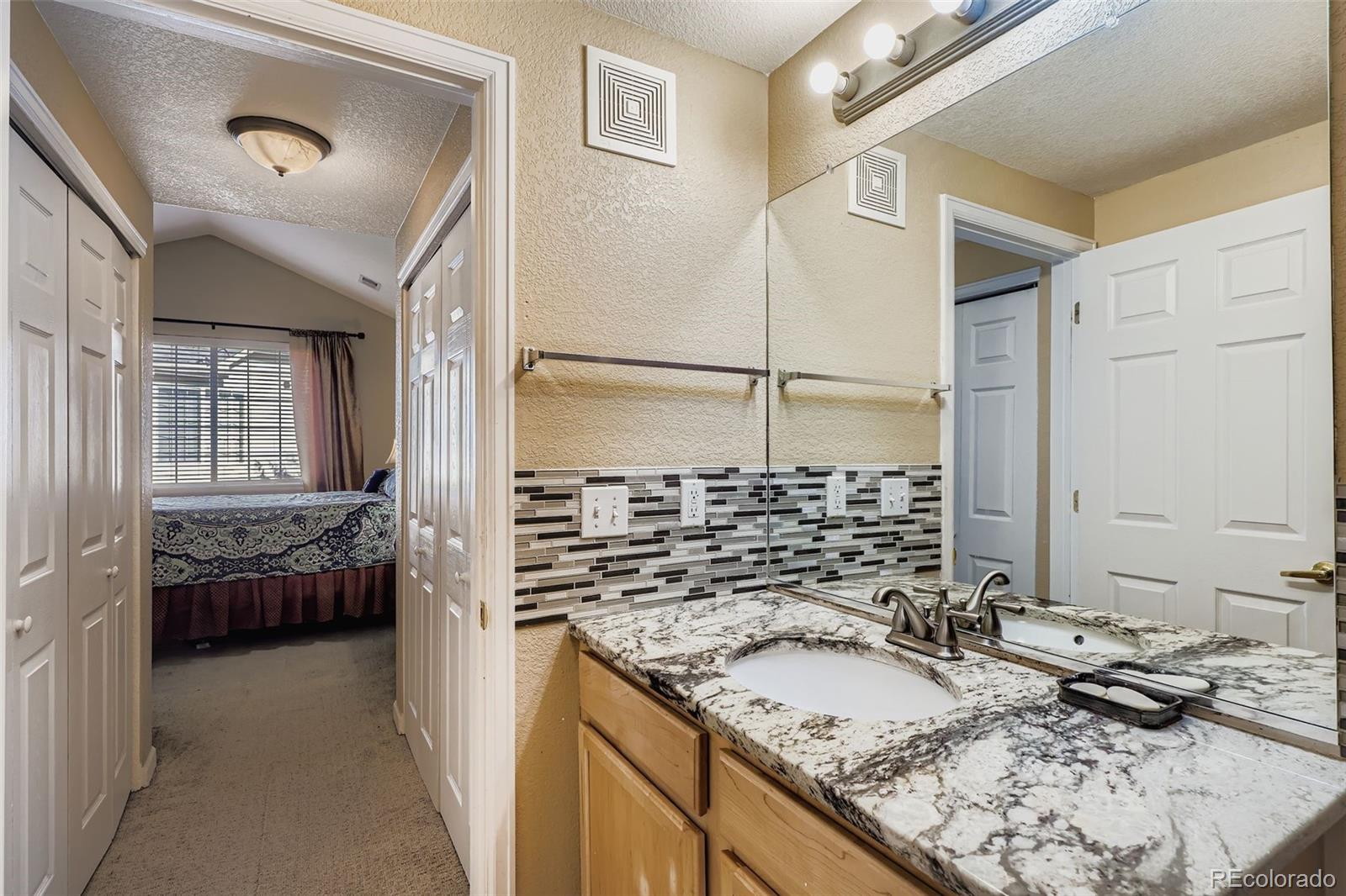 22560 E Ontario Drive Aurora CO 80016