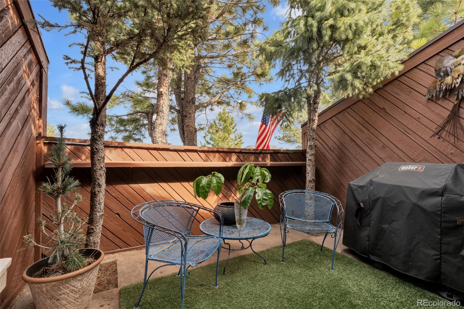 4500 Sentinel Rock Larkspur CO 80118