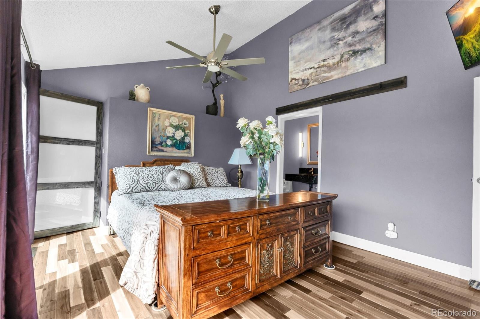 4500 Sentinel Rock Larkspur CO 80118