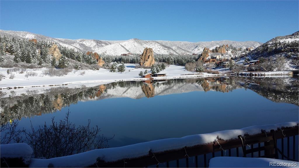 4500 Sentinel Rock Larkspur CO 80118