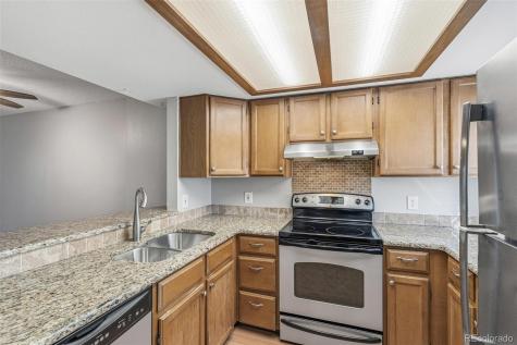 1937 S Balsam Street Lakewood CO 80227