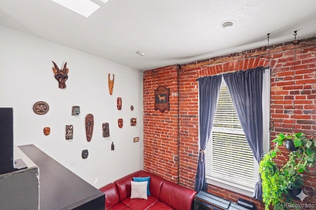 2193 Arapahoe Street Denver CO 80205