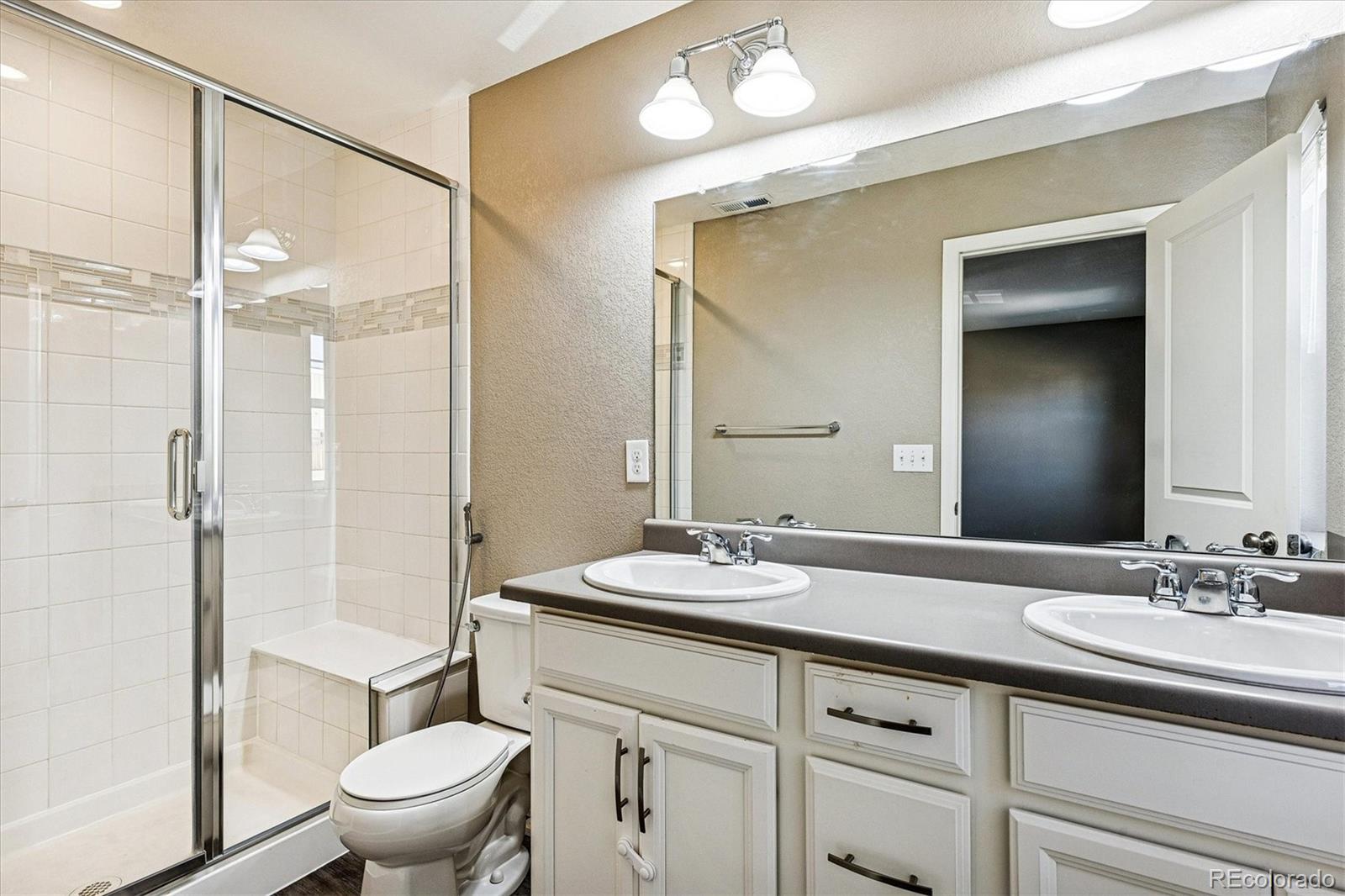 21832 E Quincy Circle Aurora CO 80015