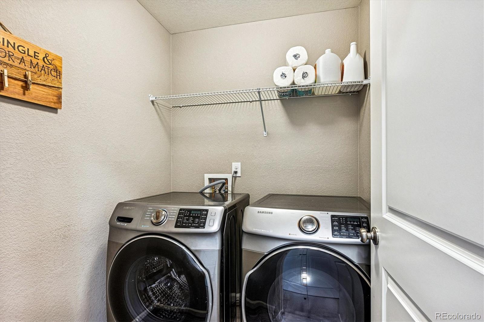 21832 E Quincy Circle Aurora CO 80015