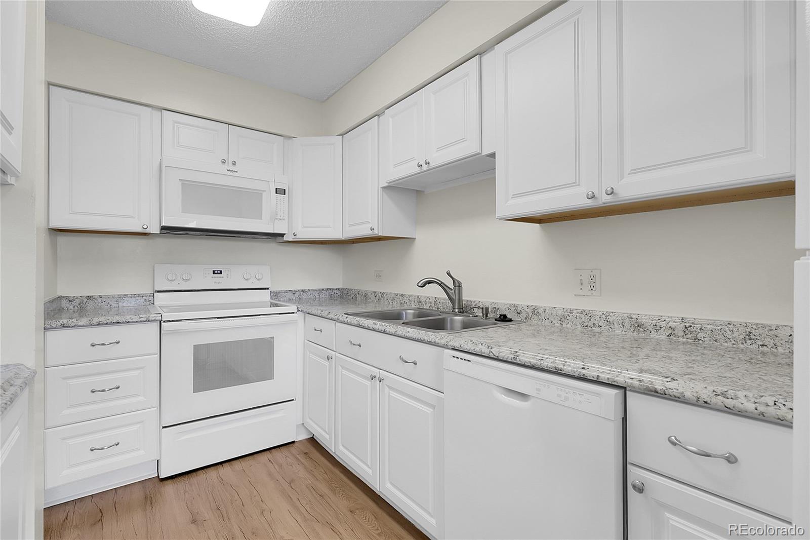 7110 S Gaylord Street Centennial CO 80122