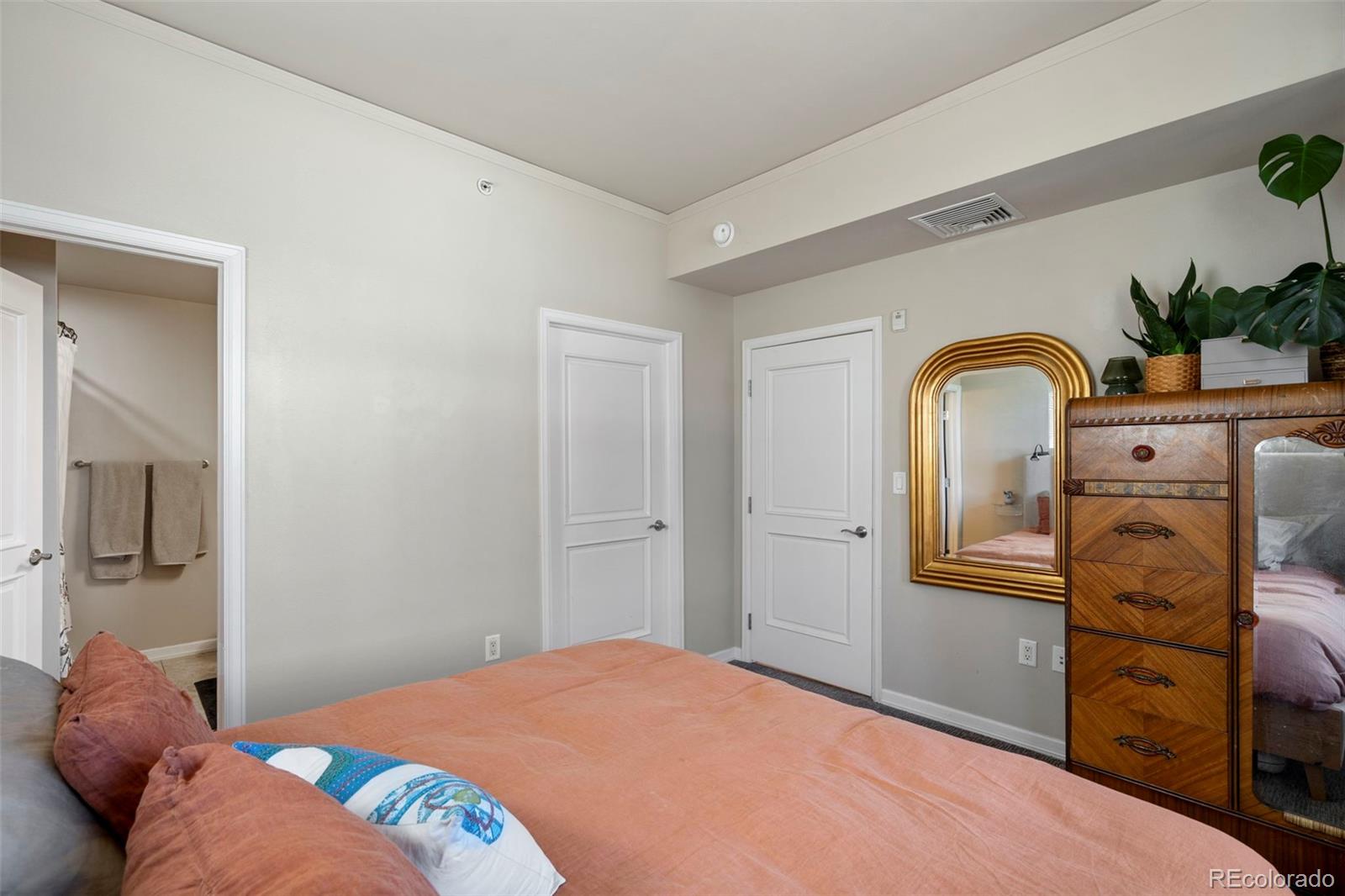 1975 N Grant Street Denver CO 80203