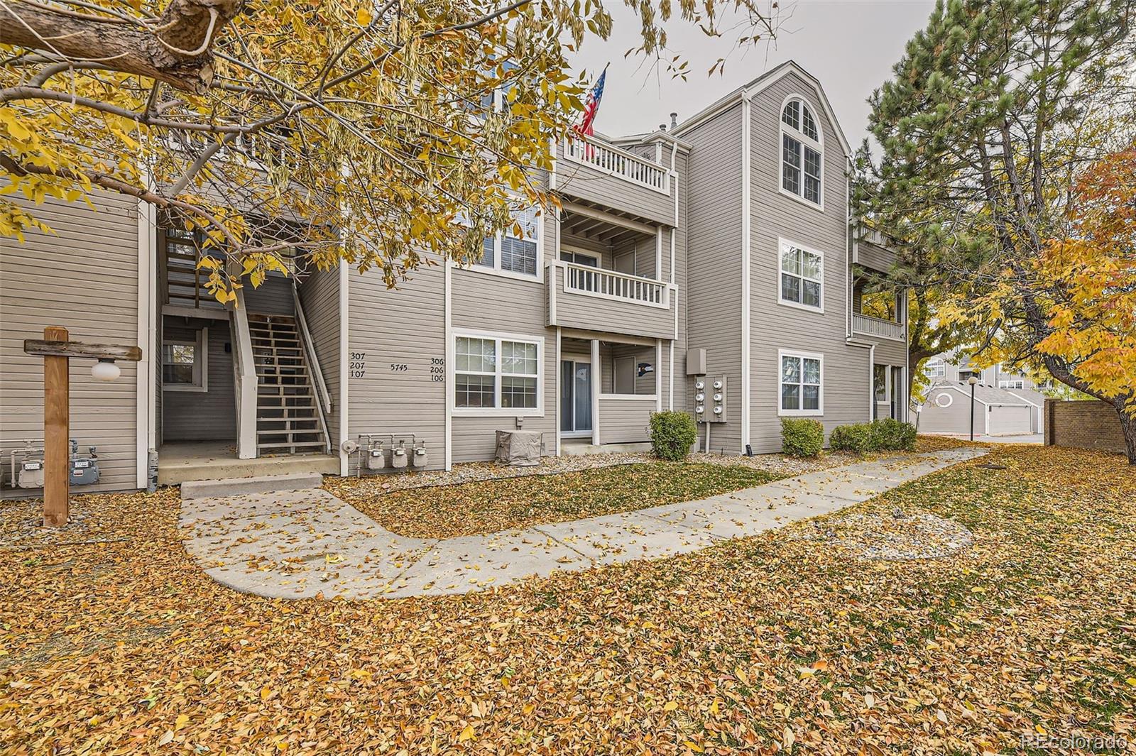 5745 W Atlantic Place Lakewood CO 80227