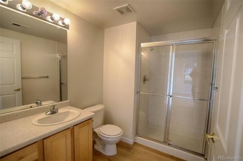 18201 E Greenwood Drive Aurora CO 80013