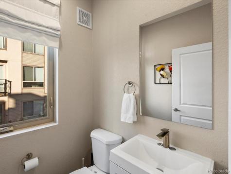 1939 Eaton Street Lakewood CO 80214