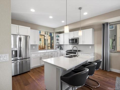 1939 Eaton Street Lakewood CO 80214