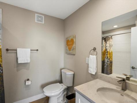 1939 Eaton Street Lakewood CO 80214